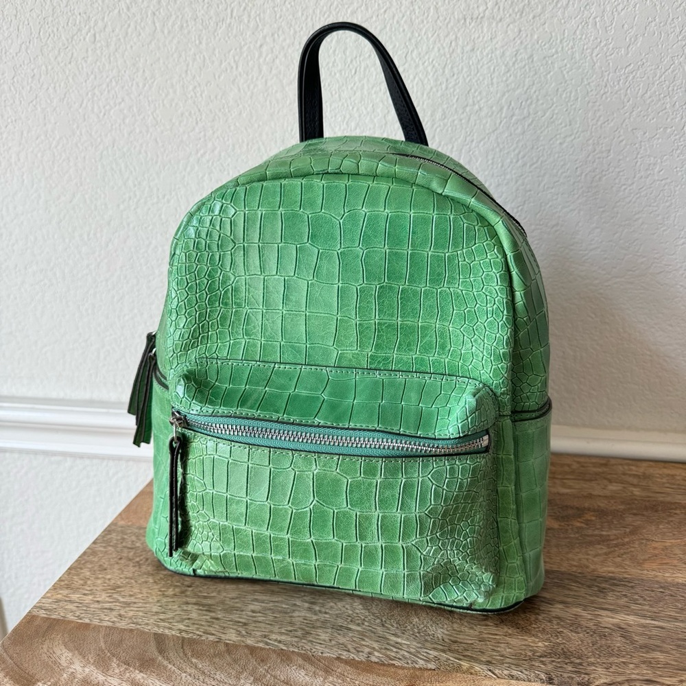 Green Croc Embossed Small Leather Backpack Side Pockets Shoulder Bag Travel B13